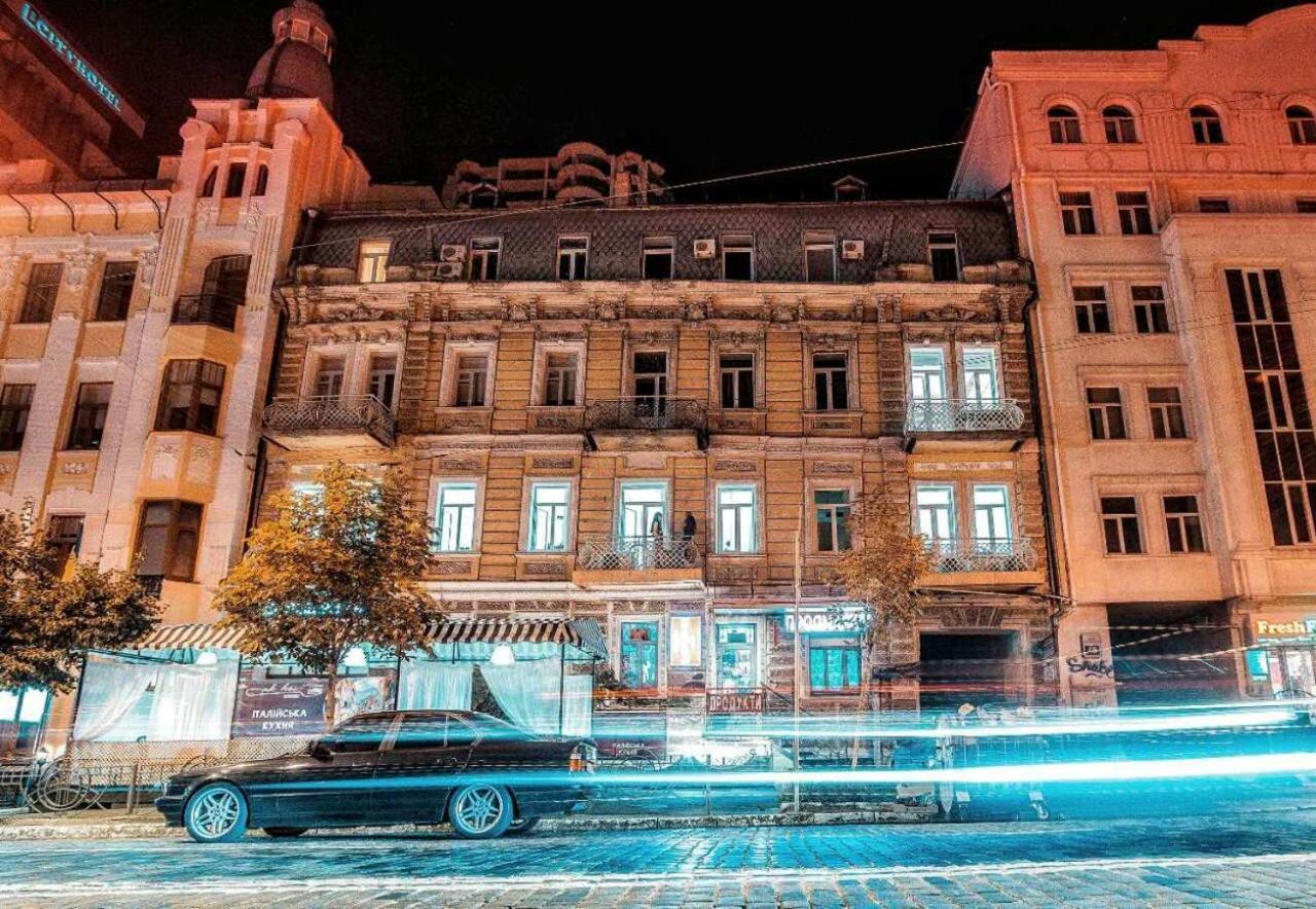 Kyiv Art Apartments Near Golden Gate Exterior foto