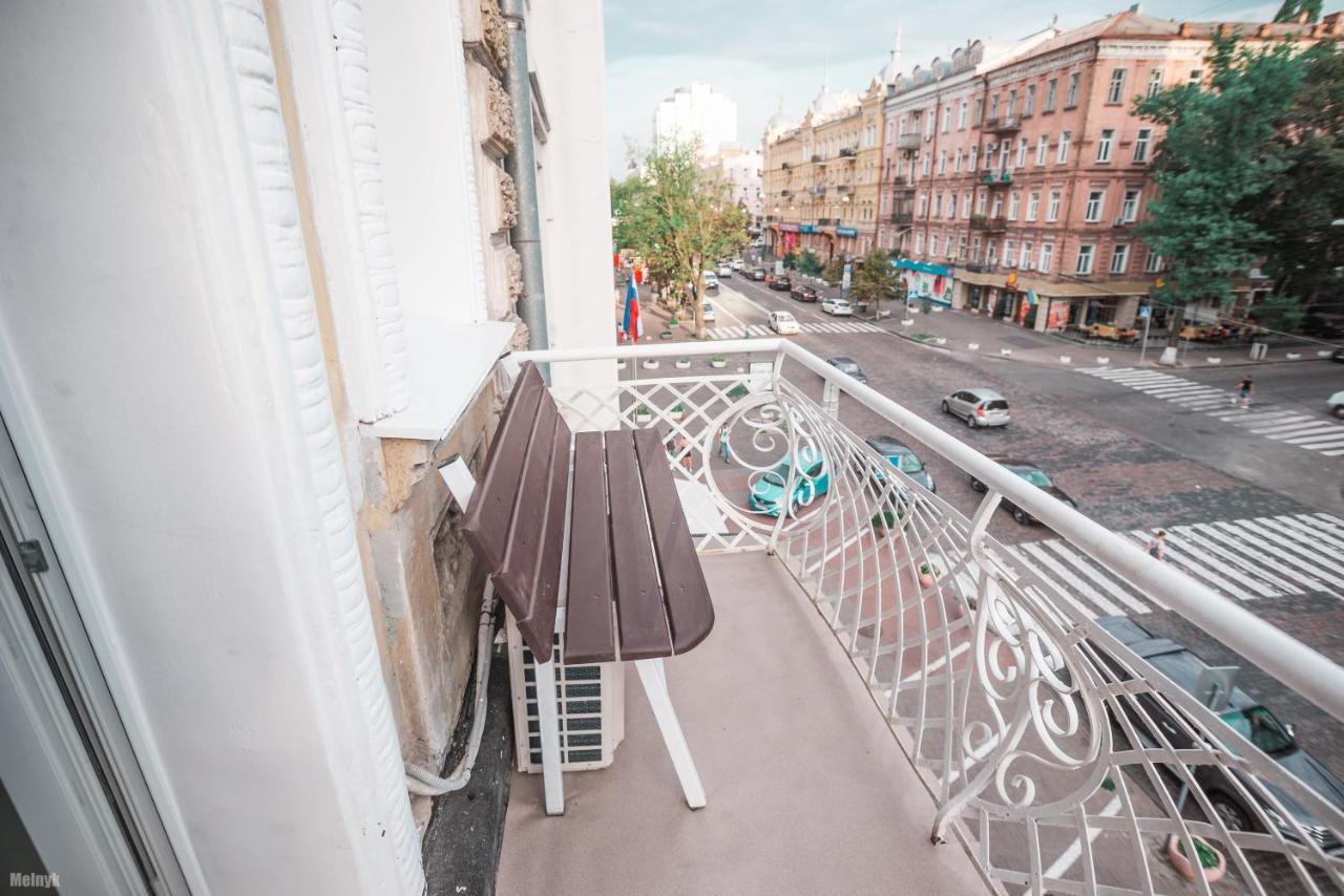 Kyiv Art Apartments Near Golden Gate Exterior foto
